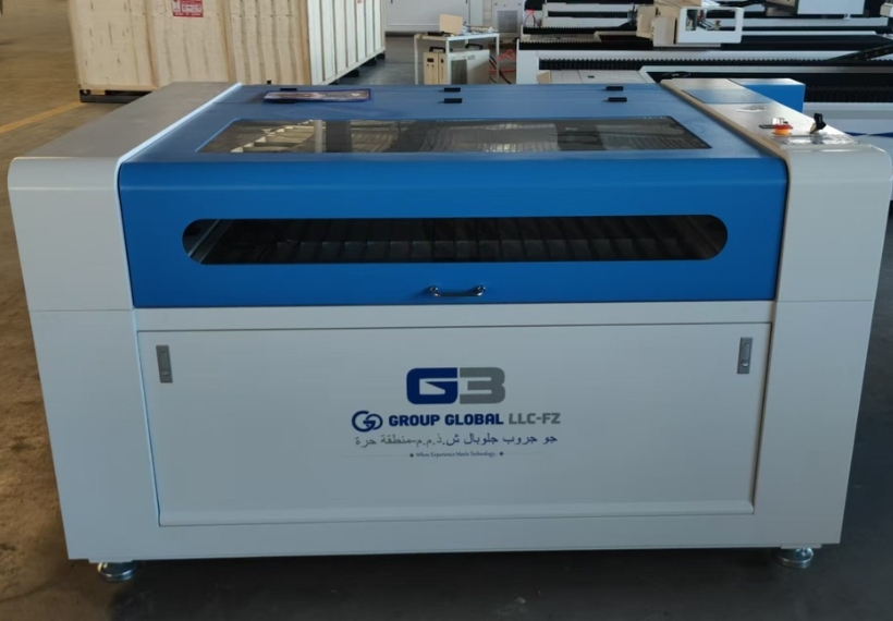 CO₂ Laser cutting machine